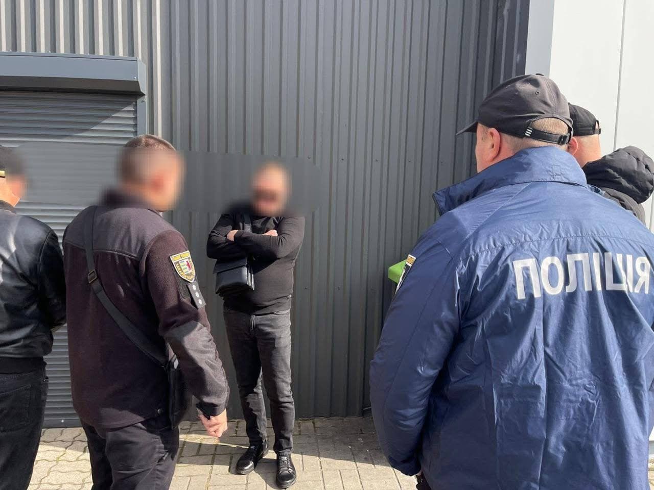 Зображення для статті: На Закарпатті викрили схему зняття ухилянтів з реєстру «Оберіг»