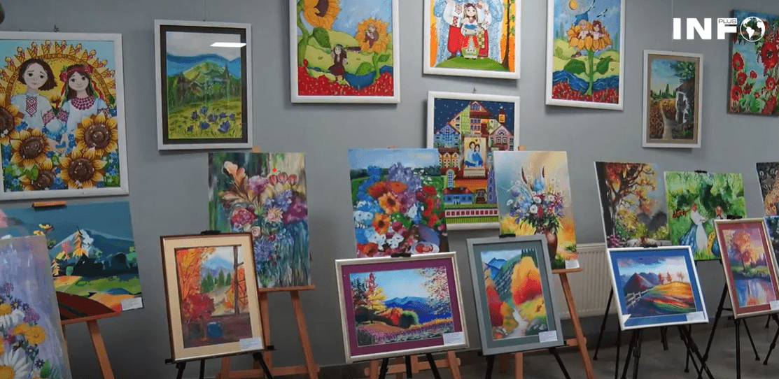 Зображення для статті: Як у Мукачеві виховують юних художників