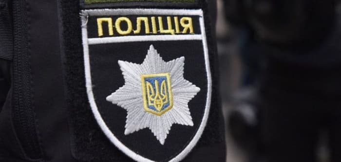 Зображення для статті: На Закарпатті підлітки жорстоко знущалися над котом: поліція встановила причетних