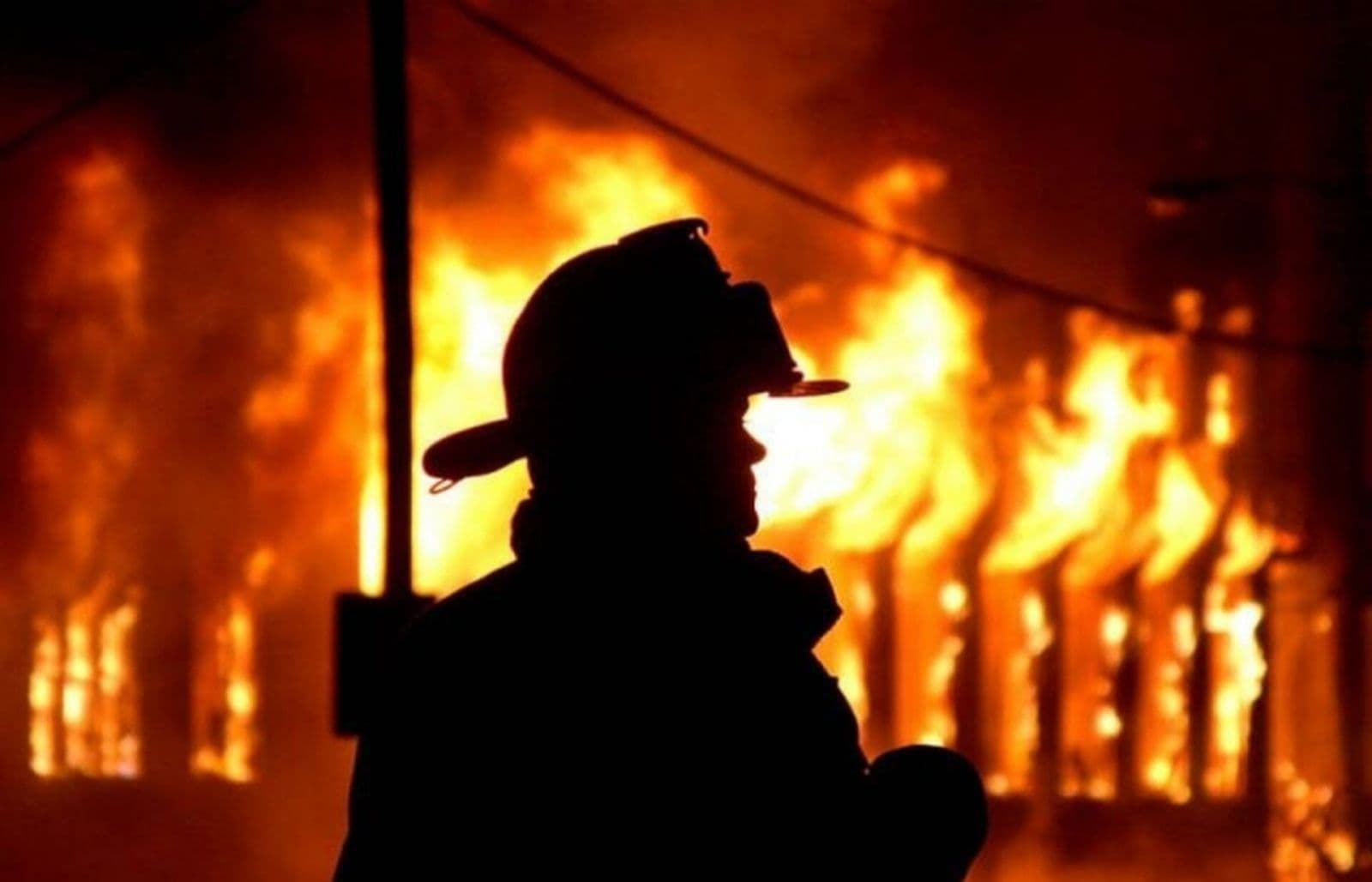 Зображення для статті: Трагічна пожежа на Рахівщині: загинув 70-річний чоловік