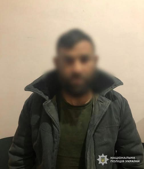 Зображення для статті: На Мукачівщині затримали чоловіка, який побив 76-річного охоронця дитячого будинку