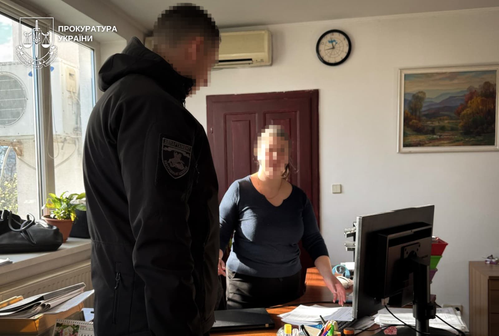 Зображення для статті: На Закарпатті викрили схему з видачею фіктивних водійських посвідчень