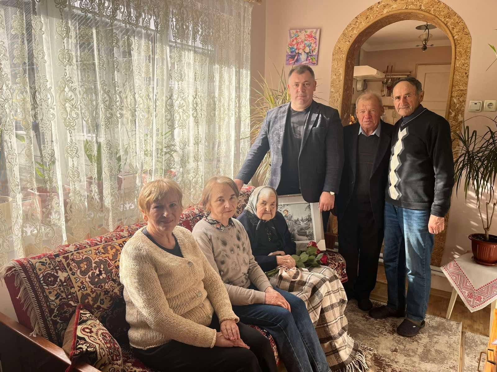 Зображення для статті: Найстарша жителька Іршавської громади відзначила 104-річчя