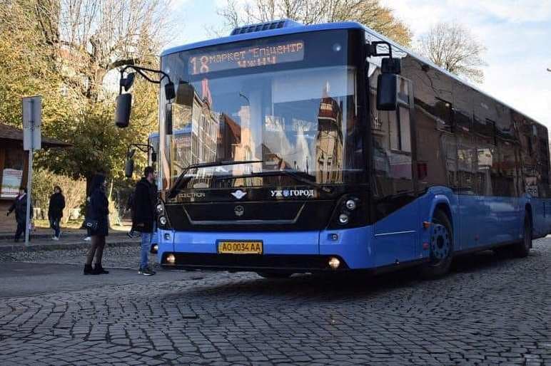 Зображення для статті: Ужгород змінив графік руху автобусів на маршрут №18