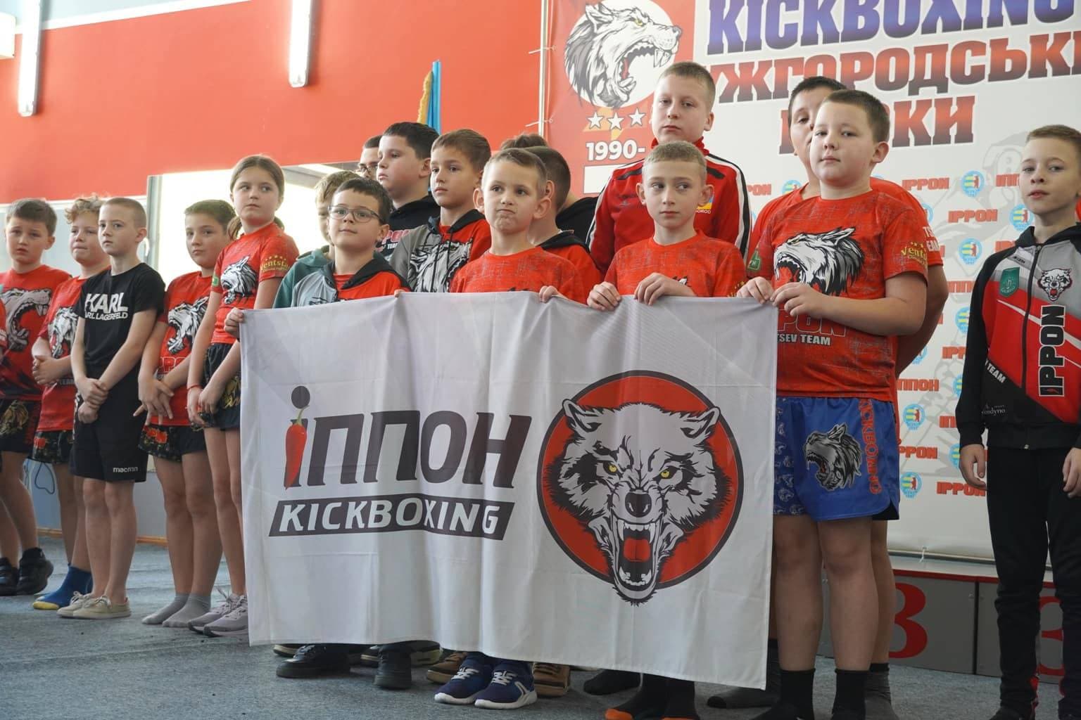 Зображення для статті: В Ужгороді відбувся «Кубок Святого Миколая – 2025» з кікбоксингу