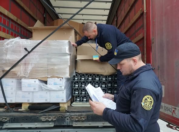 Зображення для статті: На Закарпатті зафіксували понад 850 порушень митних правил — сума сягає 249 млн грн