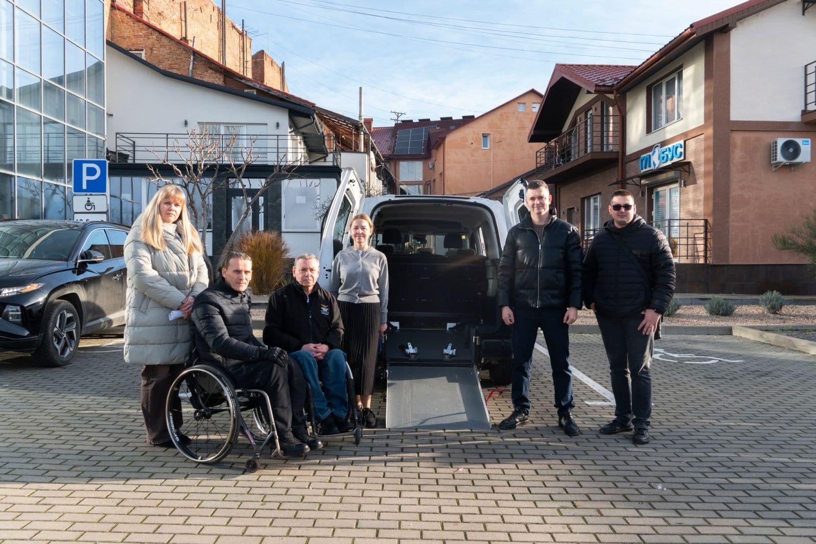 Зображення для статті: Соціальне таксі для маломобільних мешканців запустили в Мукачівській громаді