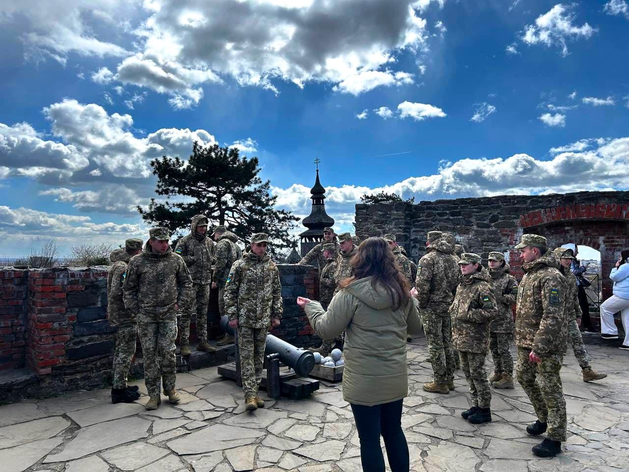 Зображення для статті: Закарпатські музеї у 2025 році відвідали понад 660 тисяч туристів