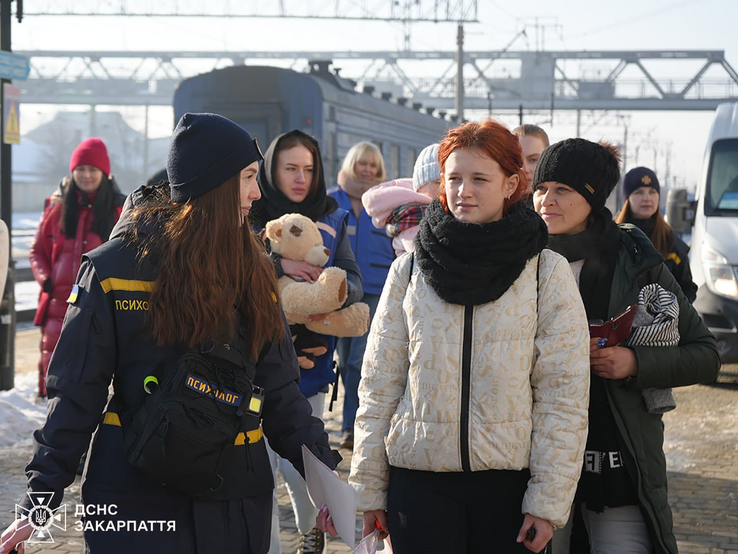 Зображення для статті: На Закарпаття прибули евакуаційні потяги з Дніпропетровщини