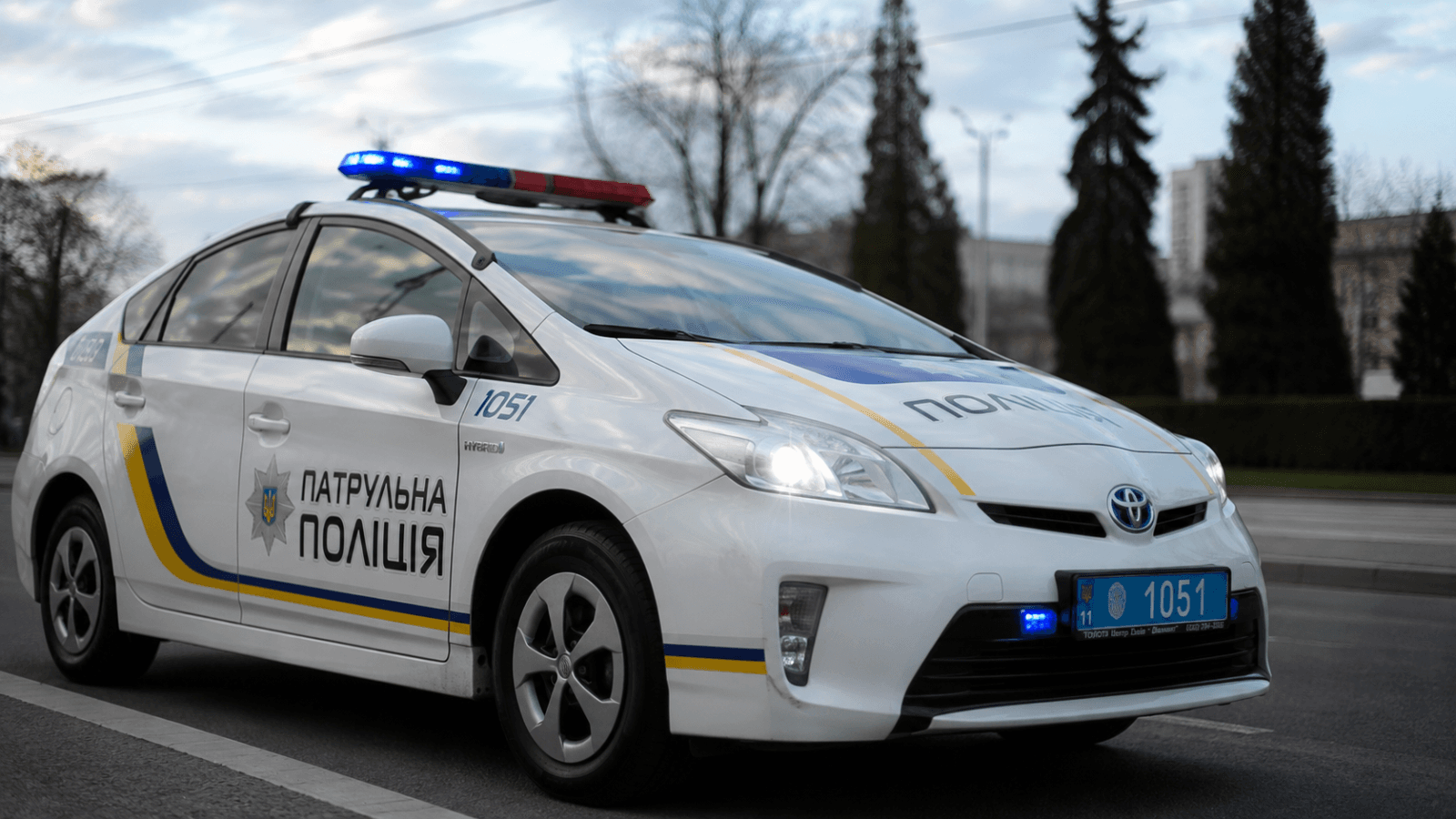 Зображення для статті: У Мукачеві патрульні оперативно розшукали двох дітей, які зникли з дому