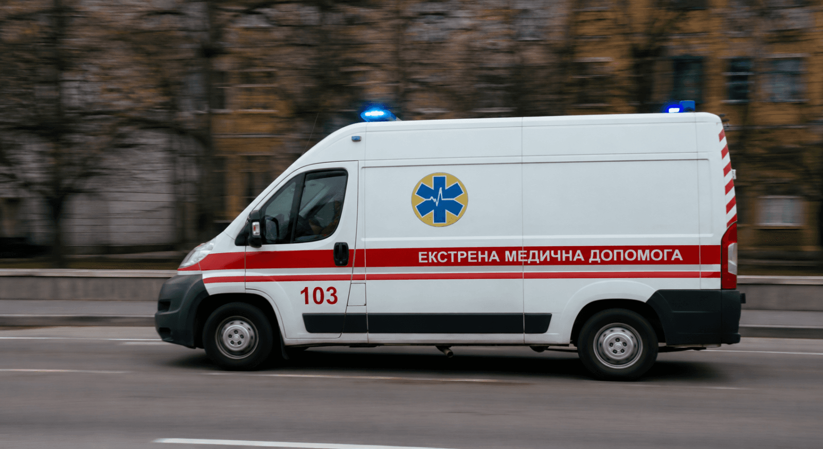 Зображення для статті: Алкоголь ледь не коштував здоров’я: двох неповнолітніх госпіталізували на Закарпатті