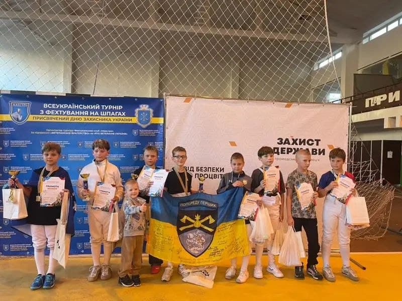 Зображення для статті: Чотири медалі здобули юні фехтувальники із Закарпаття на змаганнях у Хмельницькому