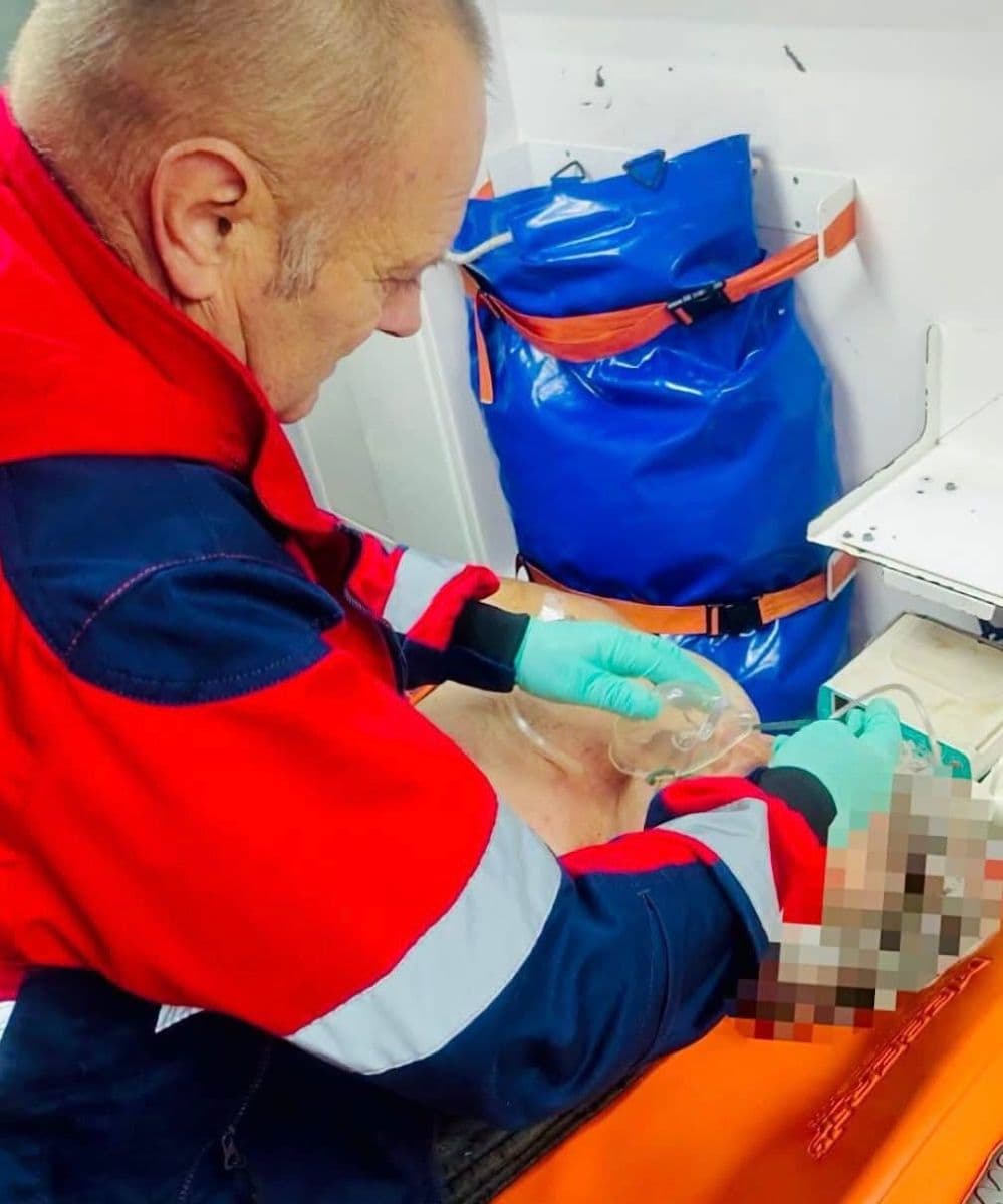 Зображення для статті: У селі Вари на Берегівщині медики стабілізували пацієнта з небезпечною аритмією