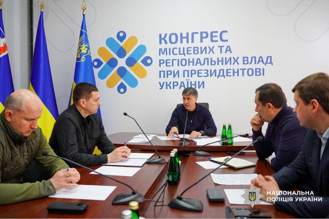 Зображення для статті: Ворожі спецслужби намагаються вербувати підлітків через онлайн-ігри: на Закарпатті посилюють заходи безпеки