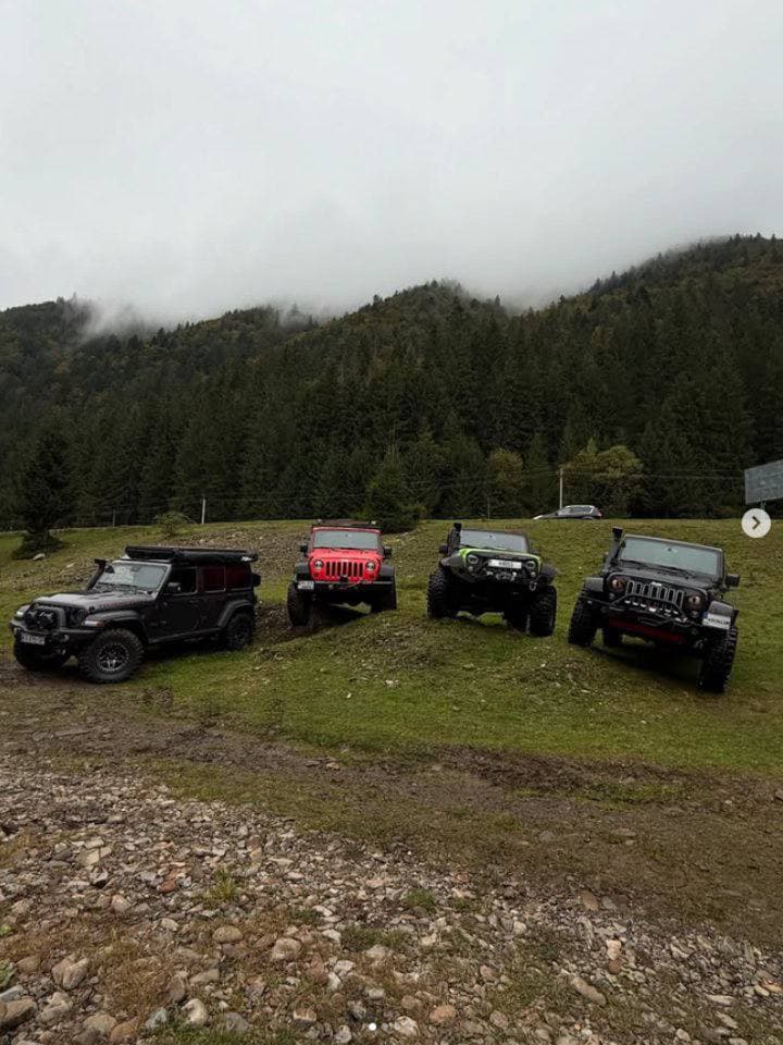 Зображення для статті: У поліції розпочали перевірку за фактом забруднення гірської річки на Закарпатті