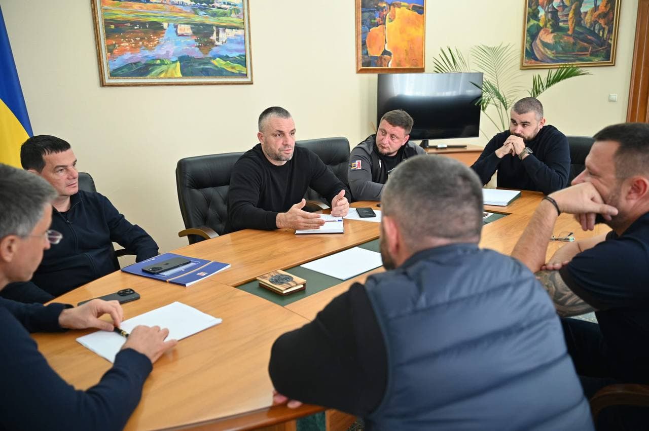 Зображення для статті: Голова Закарпатської ОВА зустрівся з ветеранами та оголосив плани розвитку адаптивного спорту