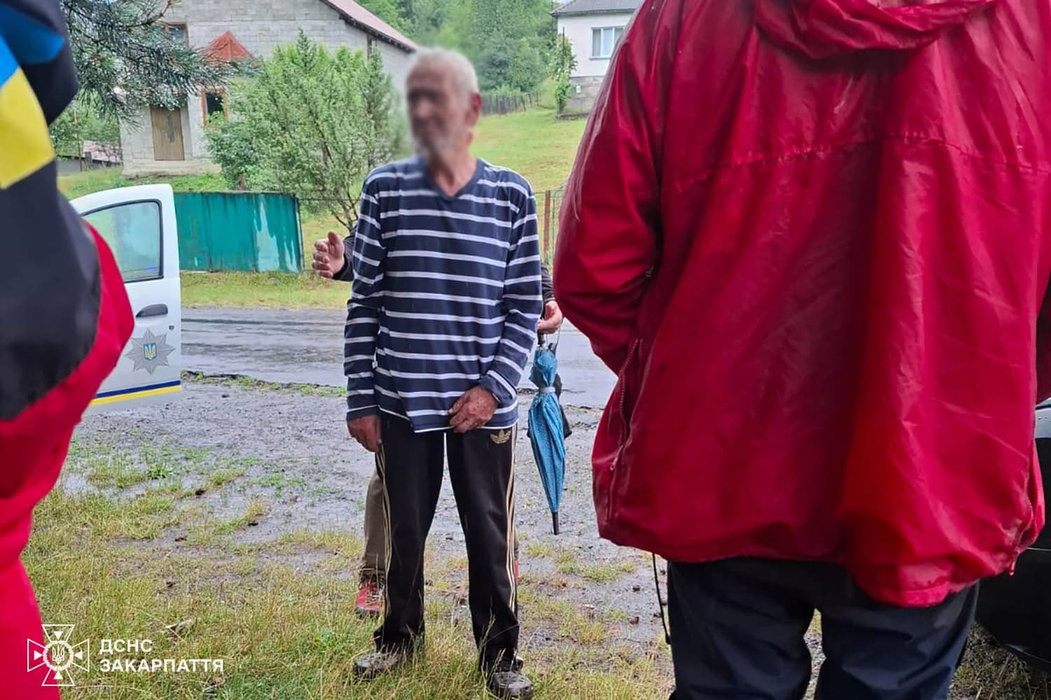 Зображення для статті: Після кількох діб у лісі: на Мукачівщині зниклий 73-річний чоловік сам повернувся додому