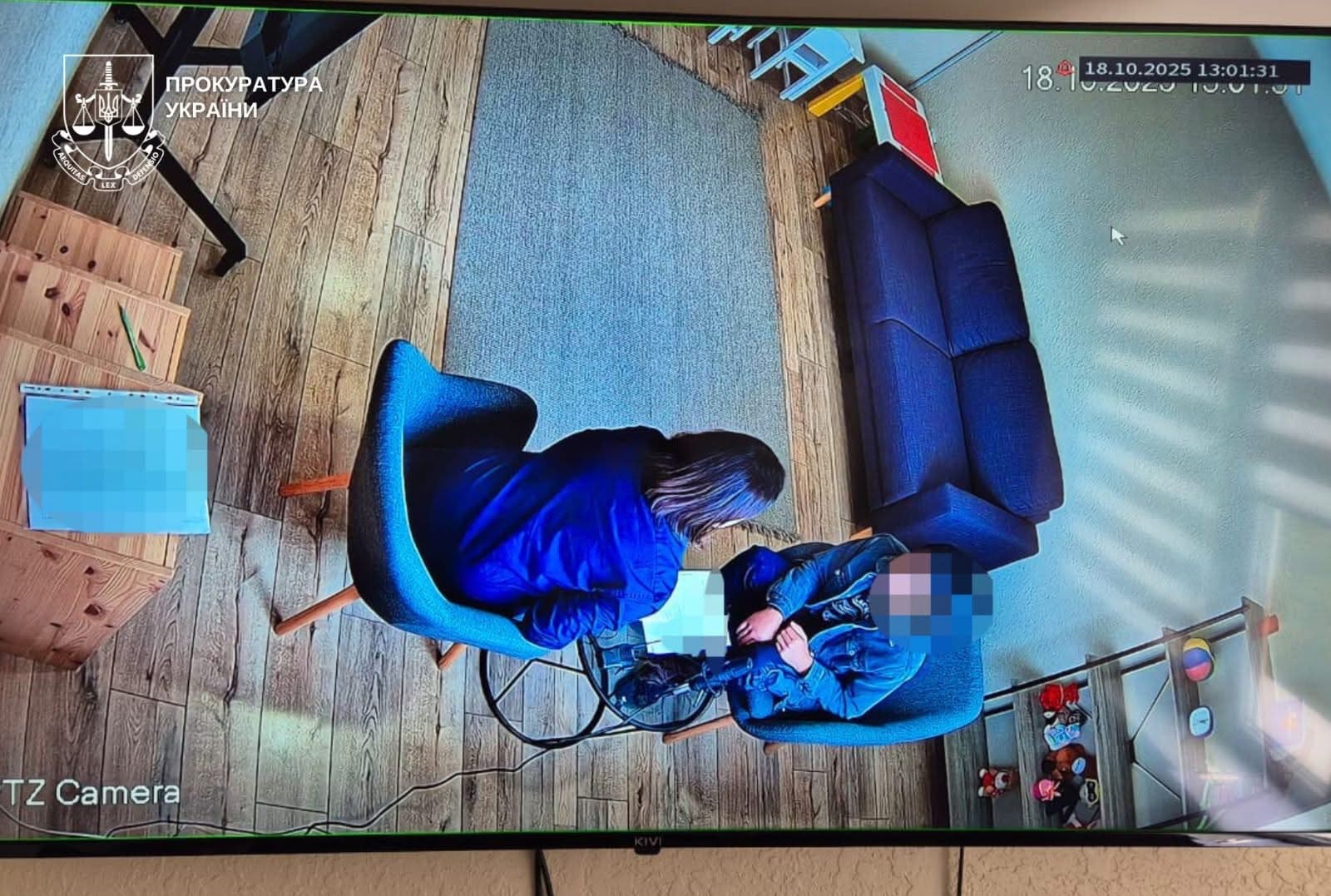 Зображення для статті: Підлітки з Кам’янського підозрюються у вбивстві літніх людей