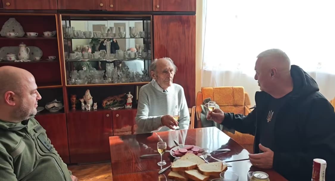 Зображення для статті: 101 рік мужності: у Перечині привітали ветерана Михайла Микович