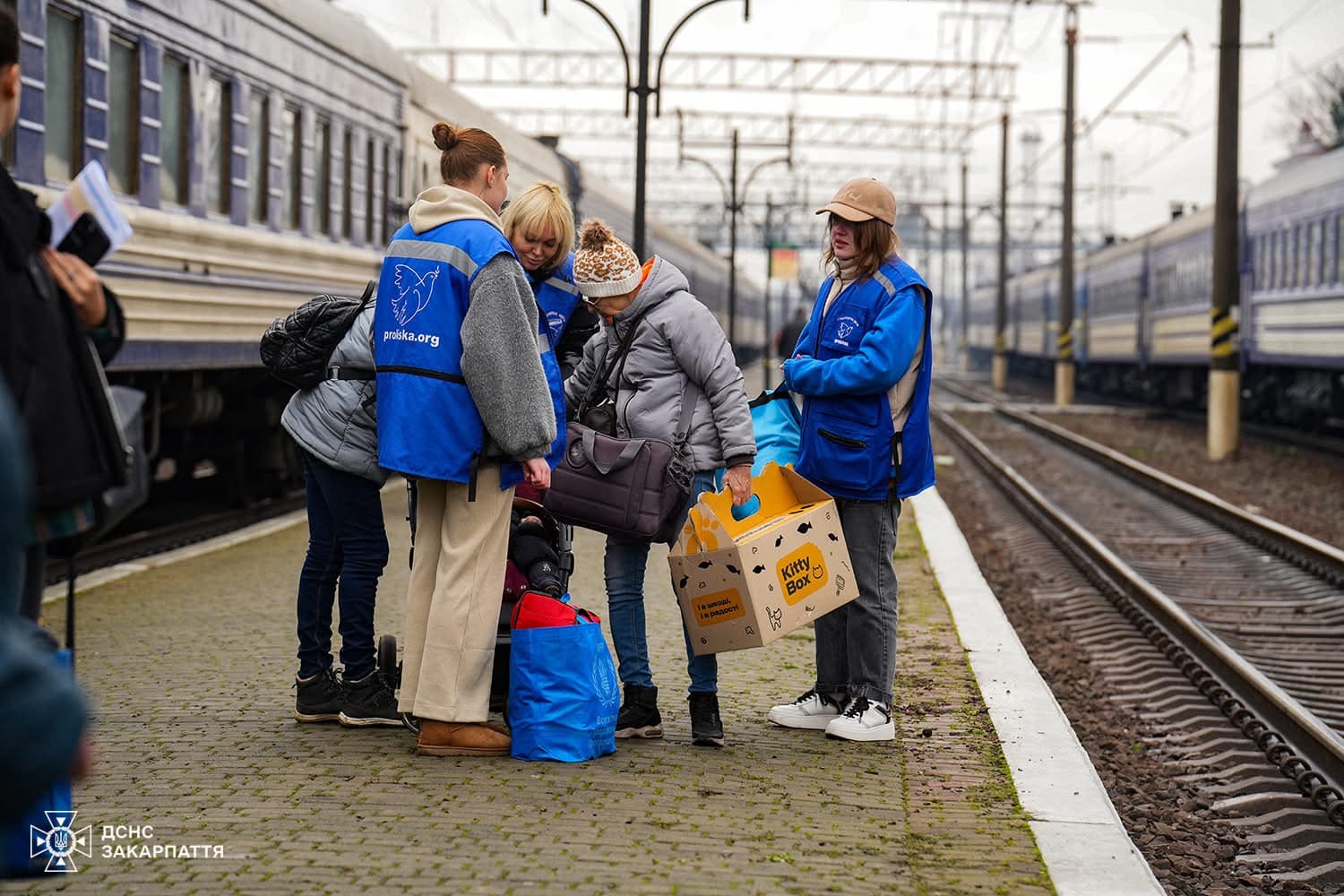 Зображення для статті: У День захисту дітей на Закарпаття приїхали евакуйовані родини переселенців