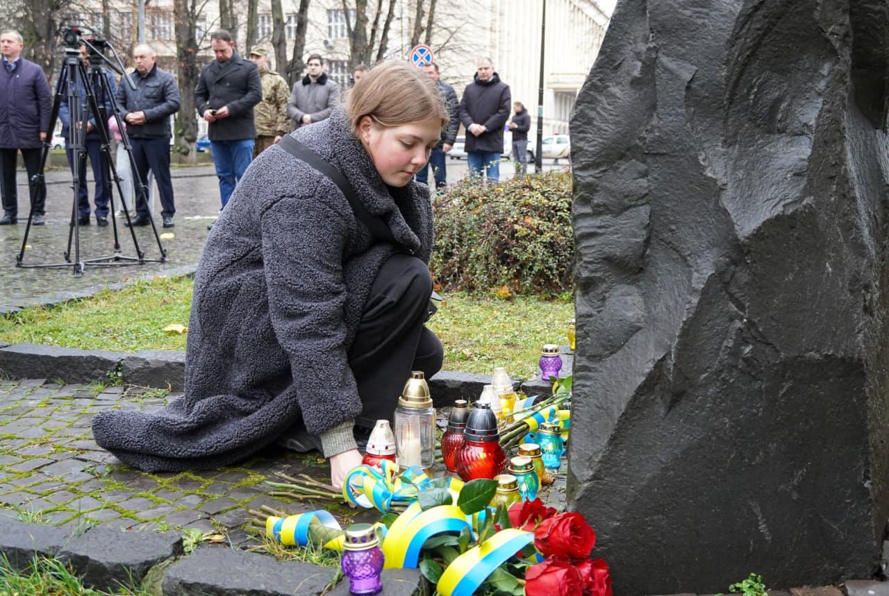 Зображення для статті: Ужгород відзначив День Гідності та Свободи