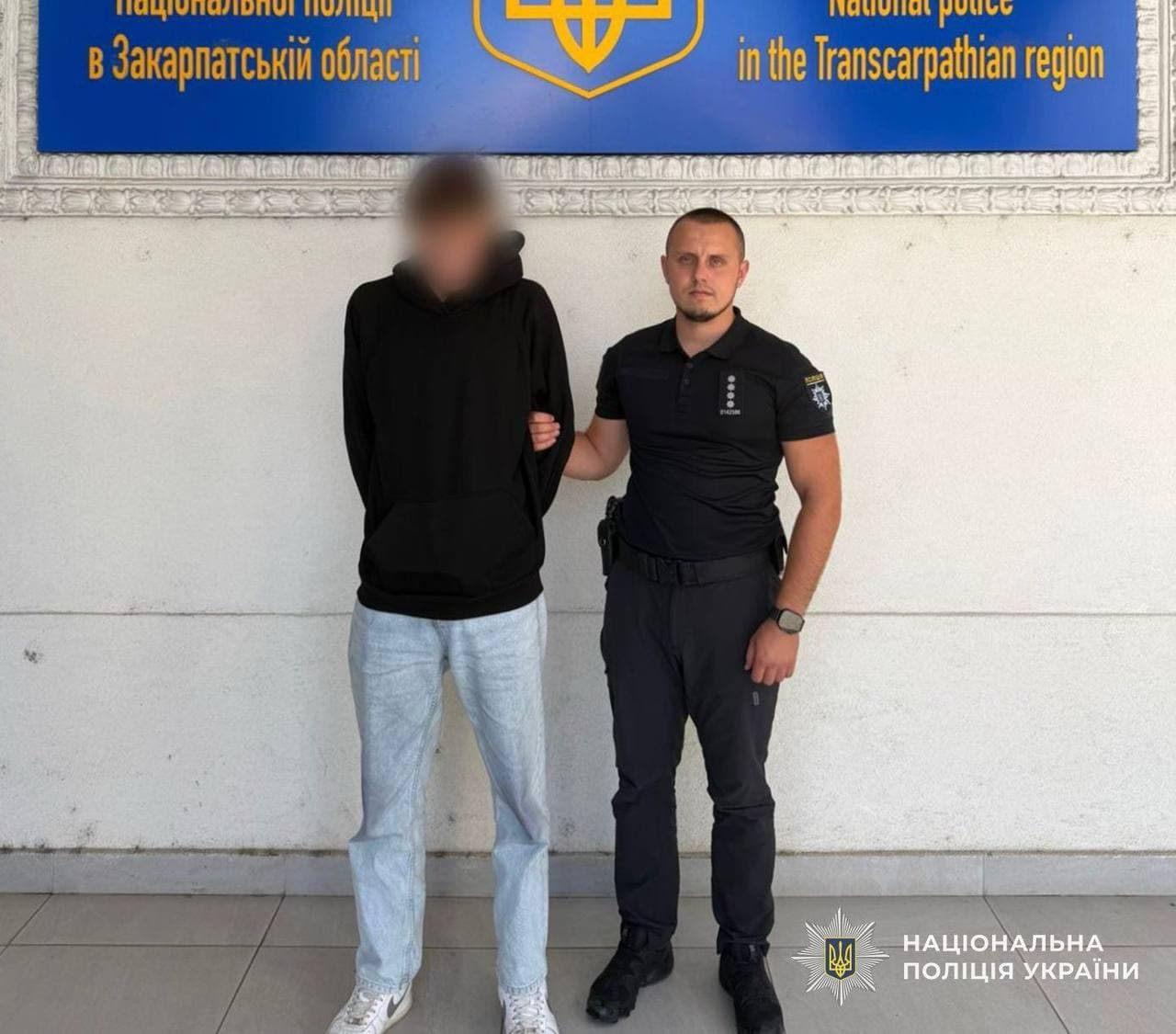 Зображення для статті: На Тячівщині викрали «ВАЗ» без акумулятора та пального: затримали 19-річного