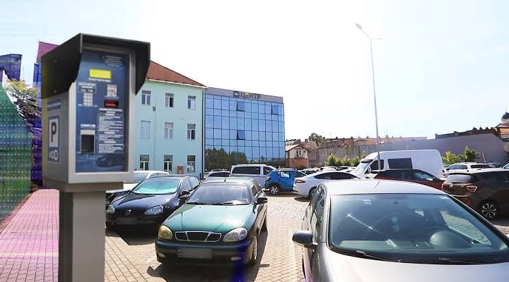 Зображення для статті: У центрі Мукачева планують облаштувати близько 800 паркомісць