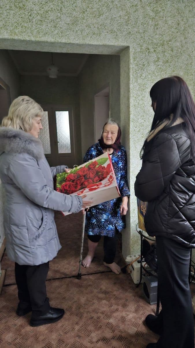 Зображення для статті: Жителька села Неліпино Ганна Грабар відзначила 90-річний ювілей