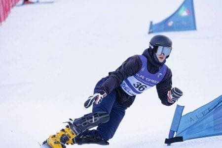Зображення для статті: Закарпатський сноубордист увійшов до десятки кращих на етапі Кубка Європи в Австрії