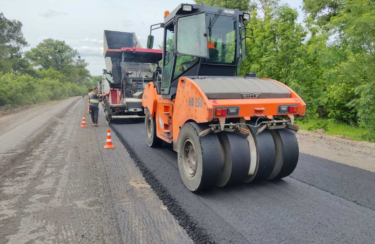 Зображення для статті: Мукачівська громада відремонтувала сім доріг у 2025 році