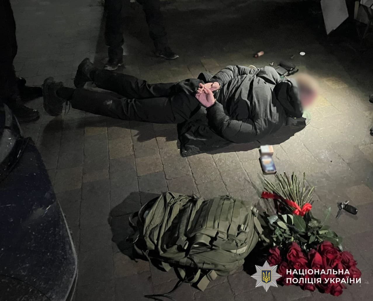 Зображення для статті: На «гарячому» затримали переправника військовозобов’язаних за 7000$