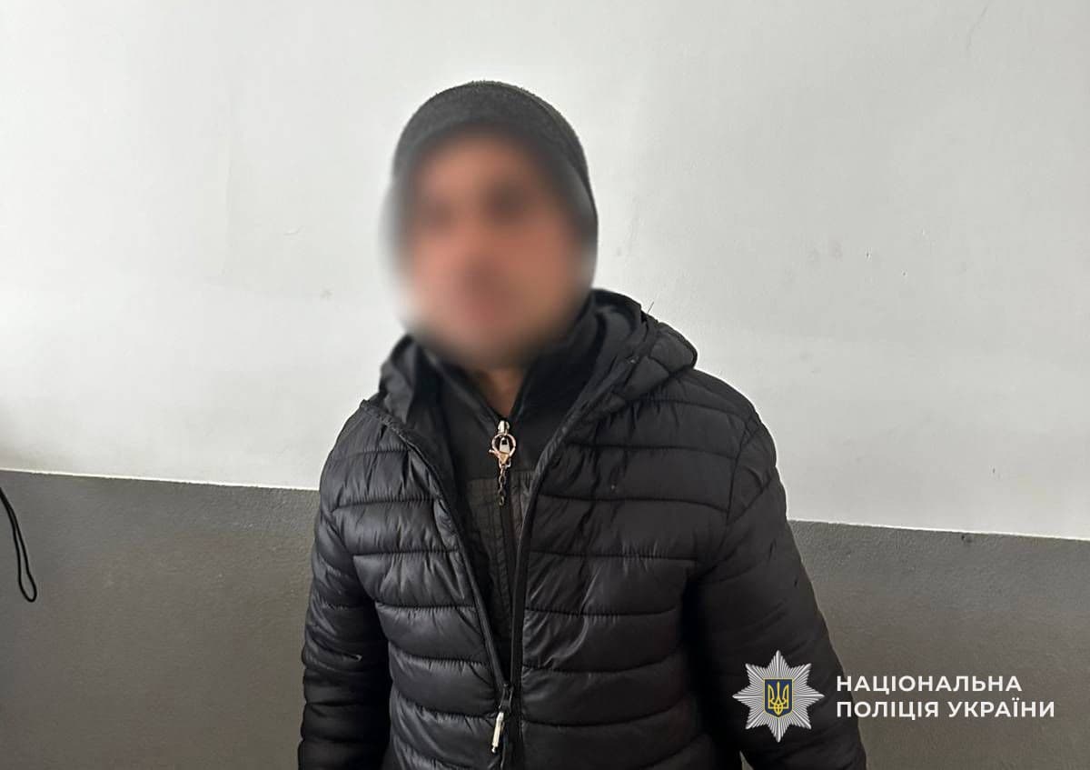 Зображення для статті: У лікарні чоловік викрав телефон у пацієнтки: поліція швидко затримала підозрюваного