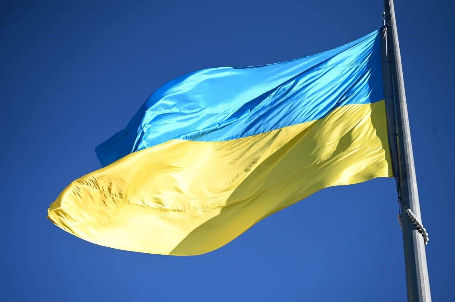 Зображення для статті: В Ужгороді урочисто підняли Державний Прапор України