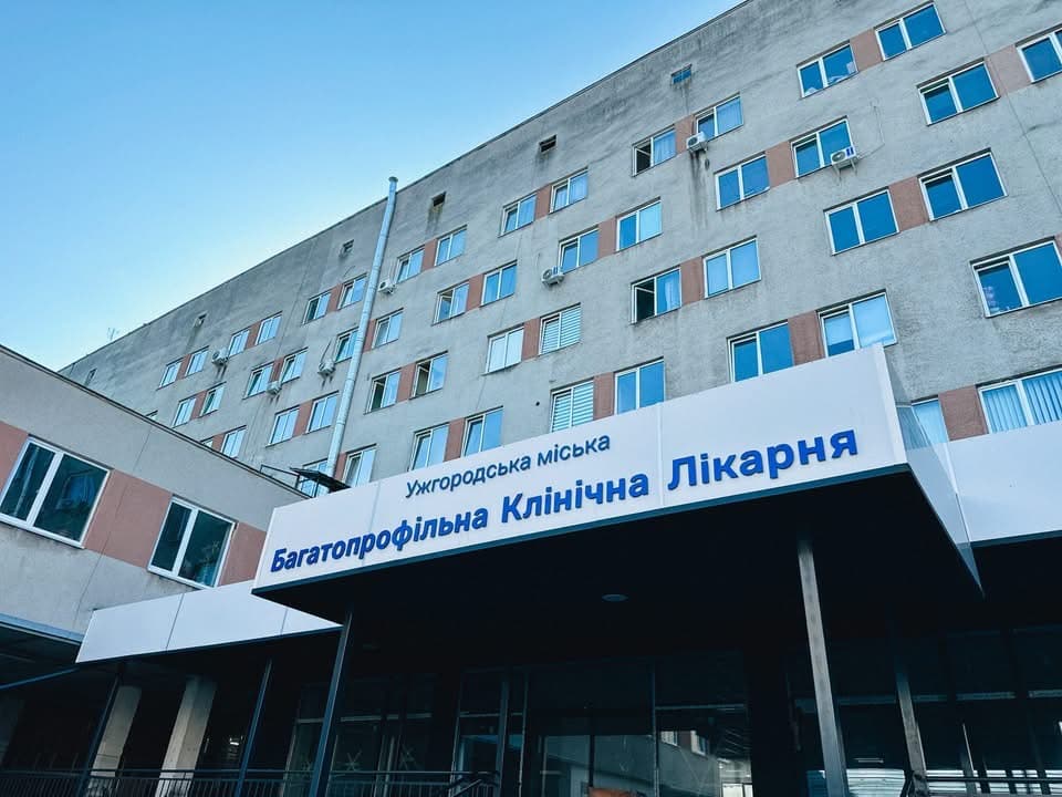 Зображення для статті: Ужгороду передадуть авто для перевезення людей з інвалідністю з Німеччини